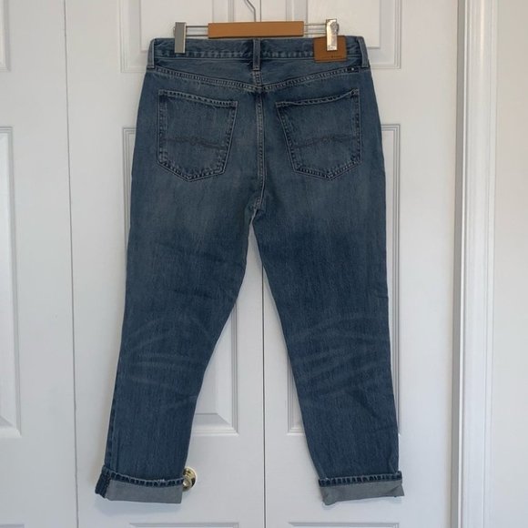 Lucky Brand Jeans Sienna Slim Boyfriend Size  6‎ US Medium Wash Denim Distressed - Picture 6 of 8